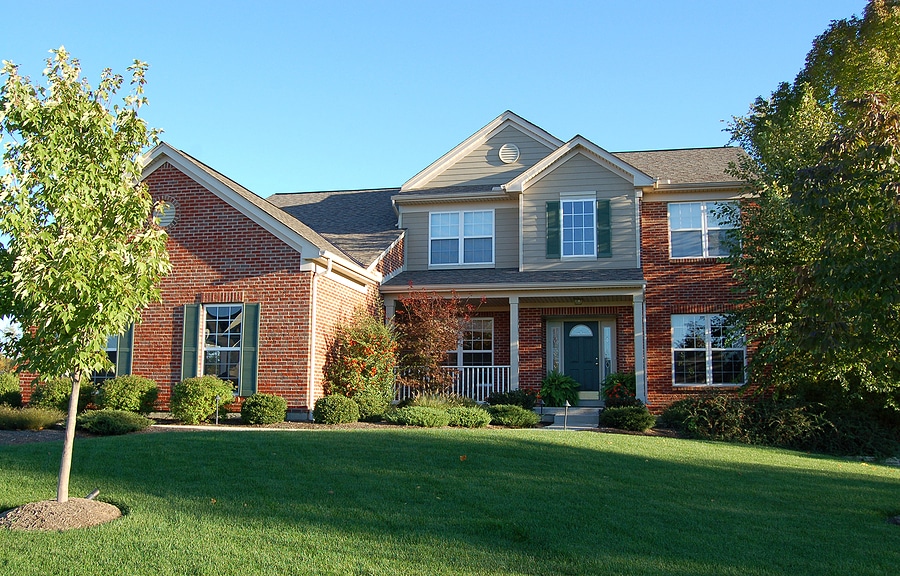 Beat the Heat and Stay Cool: 5 Summer Roof Care Tips